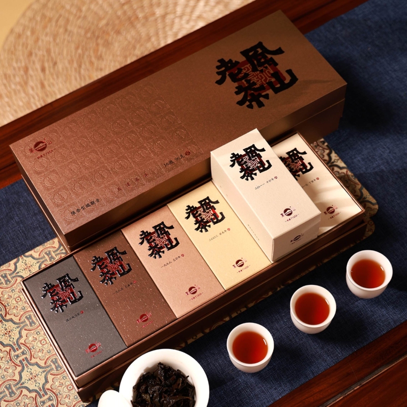 凤山 铁观音老茶五道茶味礼盒装96克（6克*16泡）  棕色  