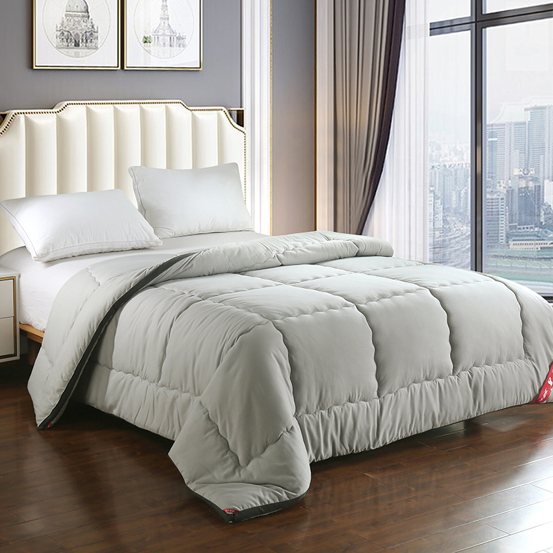 北极绒 简爱抑菌被200x230cm  浅灰色  