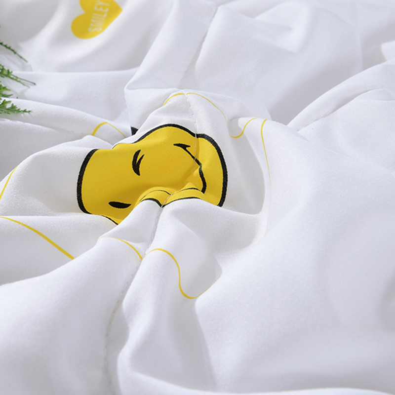 SMILEY BX-022 115x150cm 儿童针织棉亲肤抗菌被  白色（单位：床）