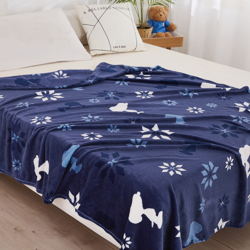 史努比SNOOPY冬日恋歌雪绒毯SNB04-8  深蓝色  