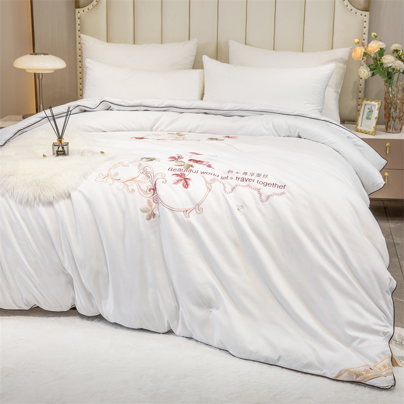 帛享家纺 铂金刺绣蚕丝夏被夏凉被空调被 BXML-6276 单位（条） 白色 150*200CM-3斤