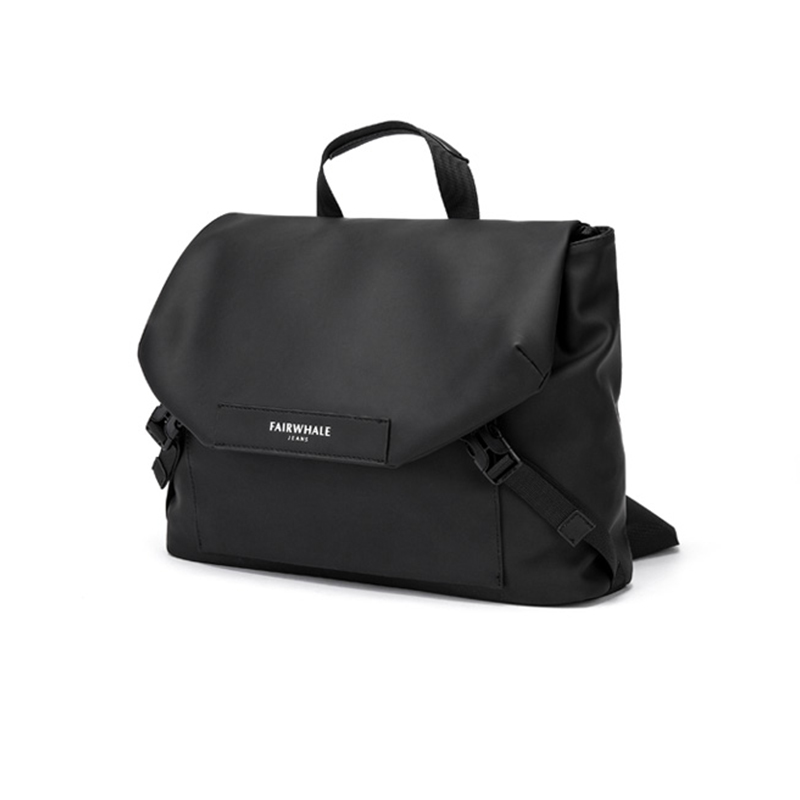 马克华菲单肩包 79132804149631100 邮差包 黑色