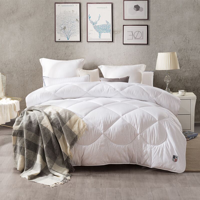 罗莱生活荣誉出品LOVO活力贵族纤维冬被200*230cm 白色