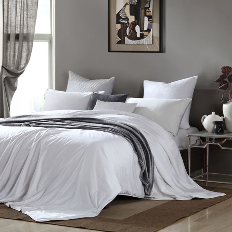 梦洁家纺舒柔蚕丝被200*230cm 白色 纯色