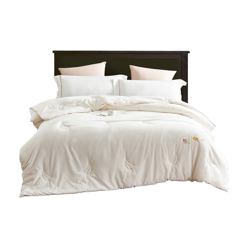 艾逸瑶选 JF-24137 芬尼娅大豆纤维冬被 200*230cm（单位：床） 白色