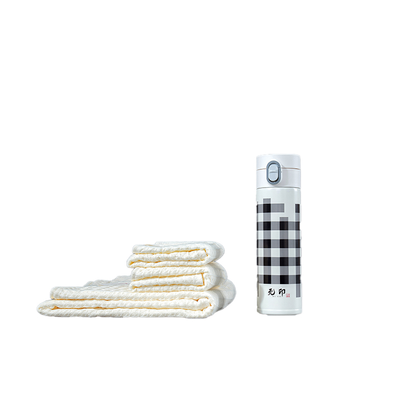 無印良品&ldquo;品牌&rdquo;亲护套装     （毛浴巾&杯四件套） 白色