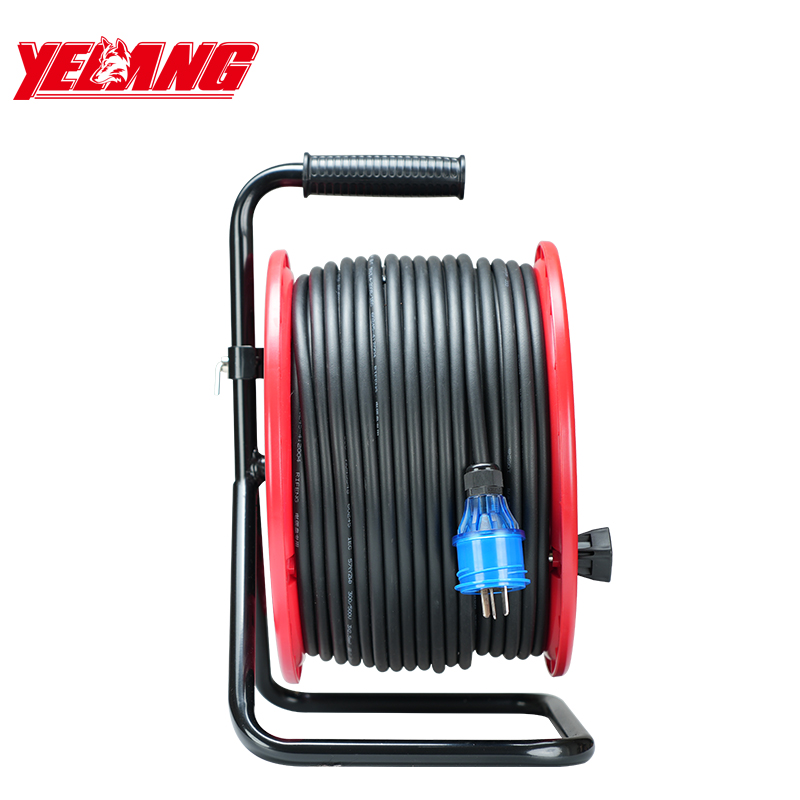 野狼YELANG/YLB33010930/YZW 3*1.5*30米250V16A国标电缆盘/只 红色