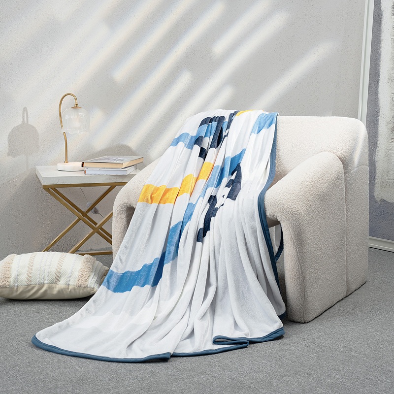 水星家纺 若欧法兰绒毯 150cm&times;200cm  126362/条 白色