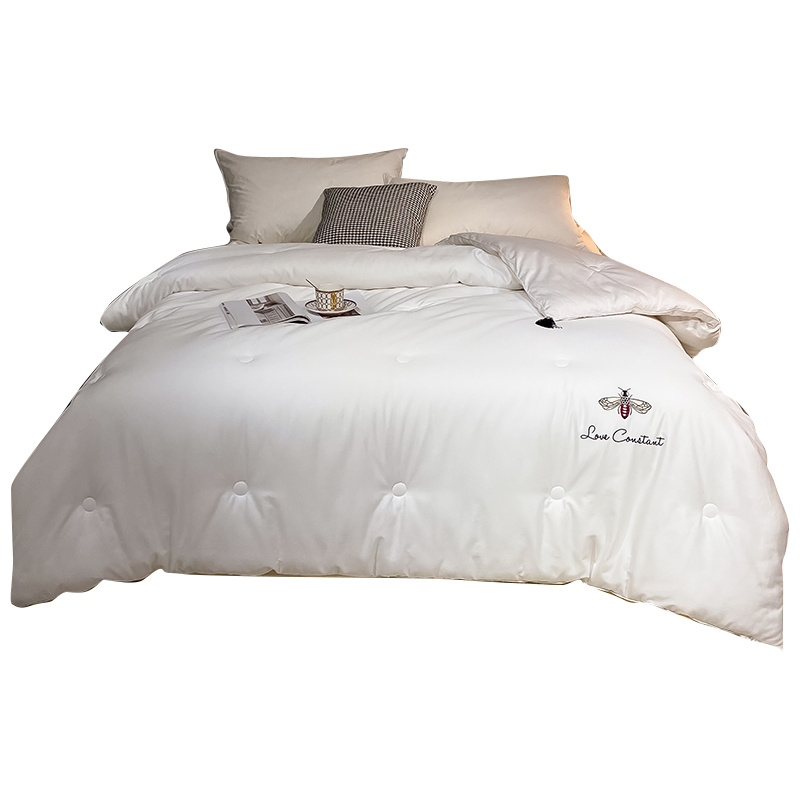 伊伊爱蜜蜂被子150*200cm总重3斤  BZ0HJC2100366（条） 白色