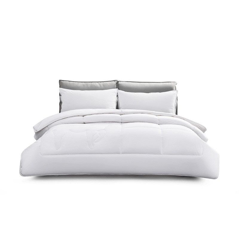 水星家纺 舒柔全棉抗菌羊毛被 150cm&times;210cm 125991 单位：张 白色