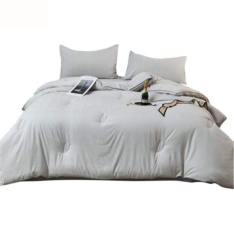 伊伊爱BZ0TDC2201131L糯绵磨毛大提花大豆秋冬被150*200cm约3.3斤（单位：床） 象牙色