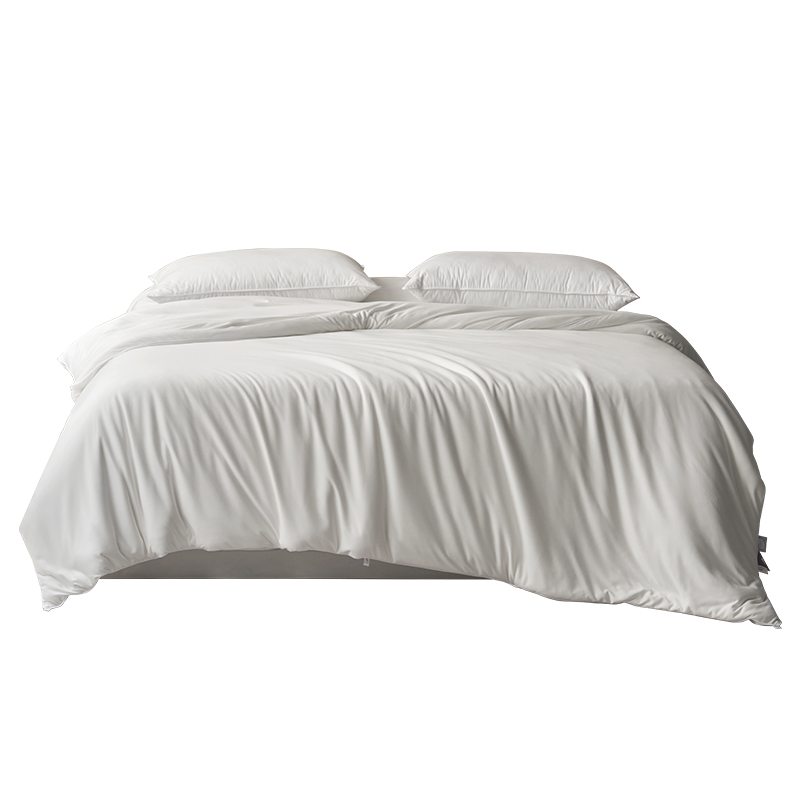 唯我深润致柔蚕丝被220*240cm单位：条 柔白 总重约7.3斤