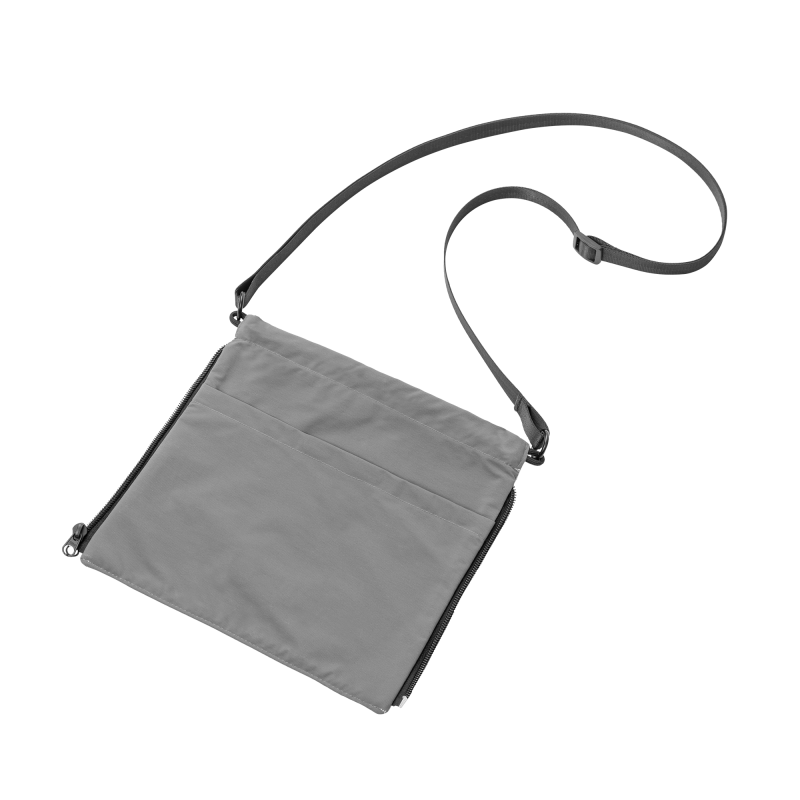 又见美物（embrace beauty） EB1608 24.5*23cm（展开） 8*23cm（折叠） 回彩百变小挎包 薄荷绿/岩石灰（单位：个）