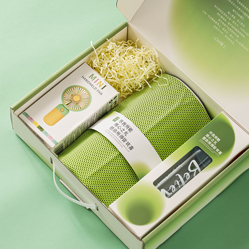 UOMI 皆欢喜-3 冷感运动巾30*90cm 37g   600ml水杯 风扇 组合套装 混色（单位：套）