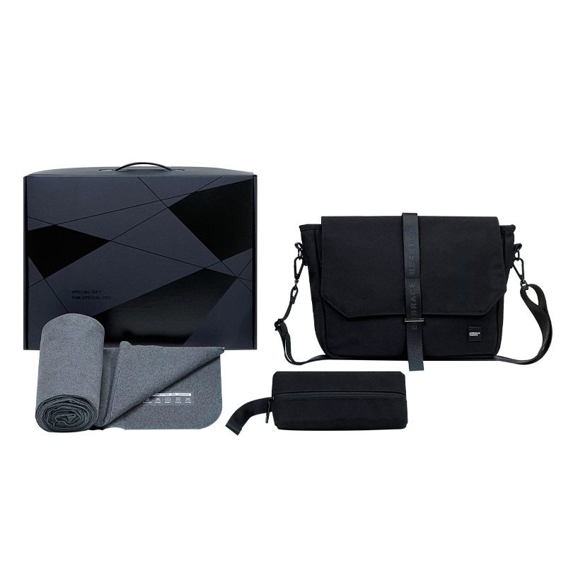 又见美物 EB3Z12 邮差包+数码包+披肩毯 轻松有型商务礼盒 高雅黑（单位：套）