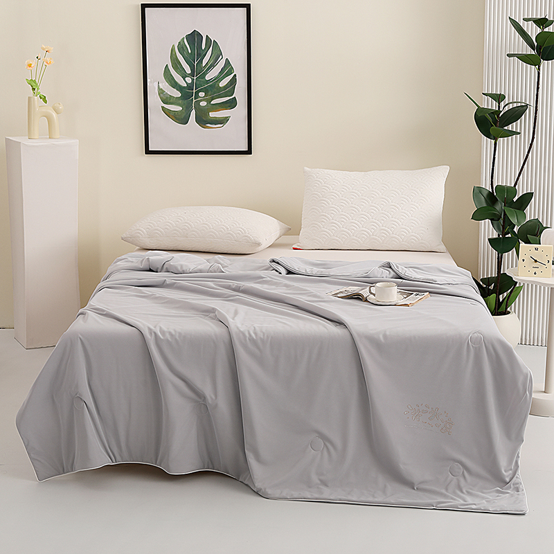 圣夫妮 棋盘格冰冰凉空调被 SFN-219 150*200cm 1.5米 浅灰色（单位：床）