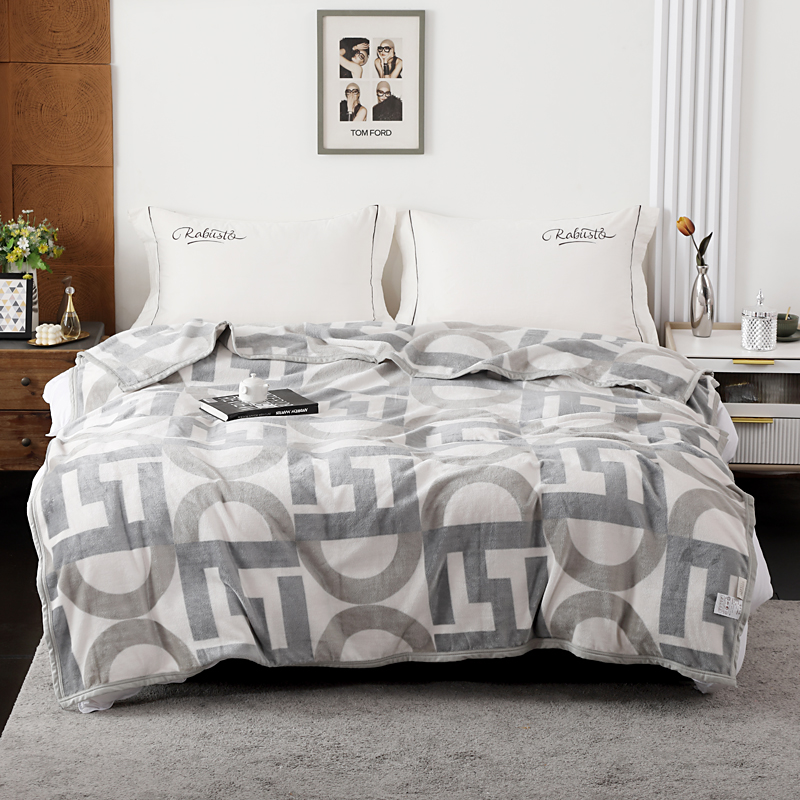 圣夫妮 暖肤绒四季毯 SFN-177 150*200cm  浅灰色（单位：套）