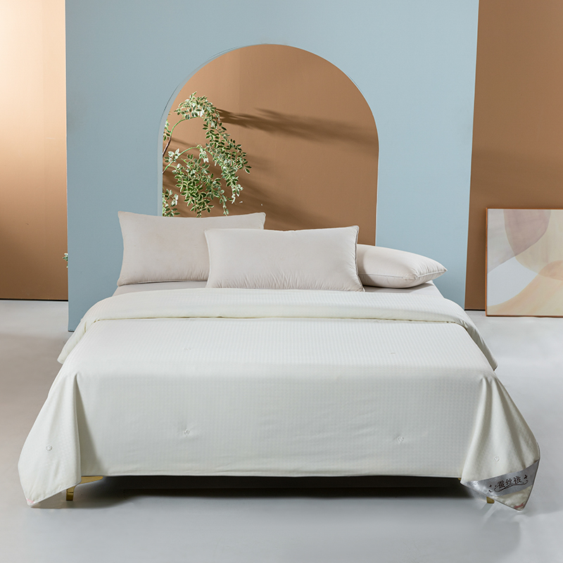 红蜻蜓（RED DRAGONFLY） 锦素年华蚕丝被 HQT-CS6703 200*230cm  白色（单位：条）