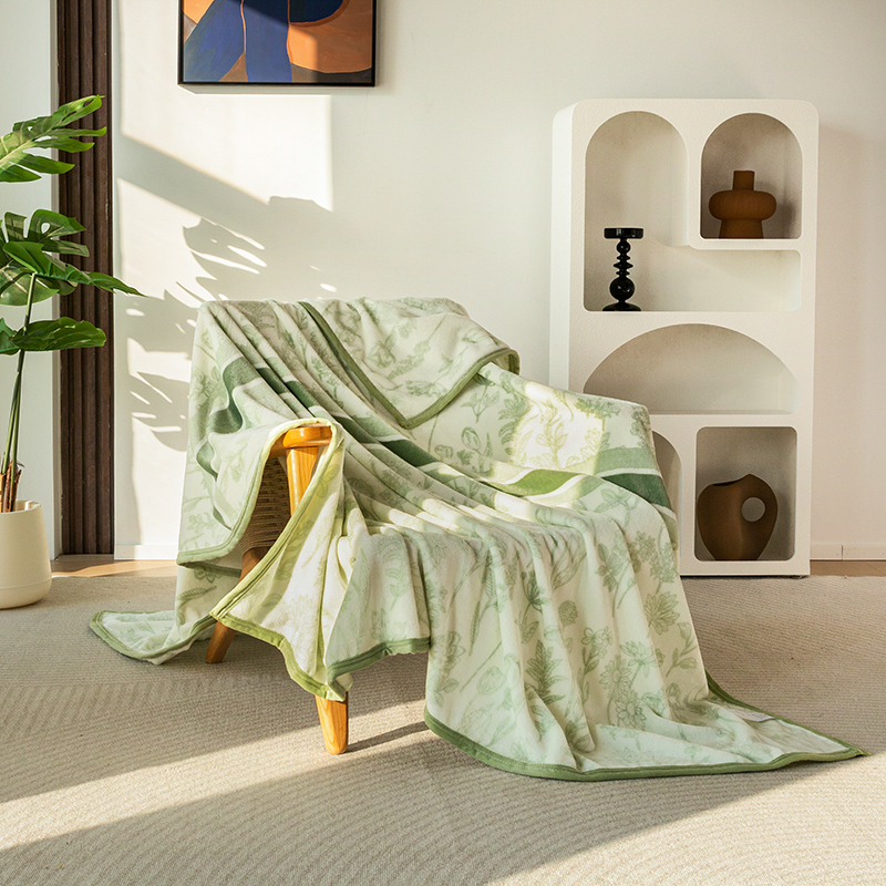 红蜻蜓（RED DRAGONFLY） 云丝绒盖毯-青澜暖韵 HQT-TZ7103 180*200cm  混色（单位：条）