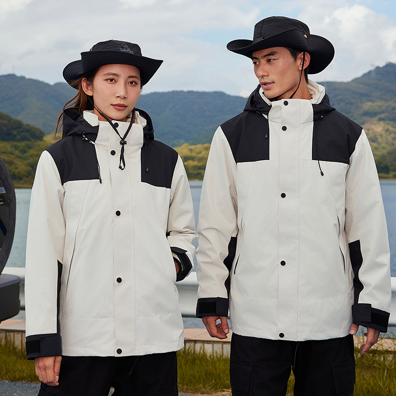 男女同款白配黑