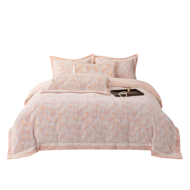 奥特佳 兔兔绒保暖四件套 001-010040 200*230cm  粉色（单位：套）