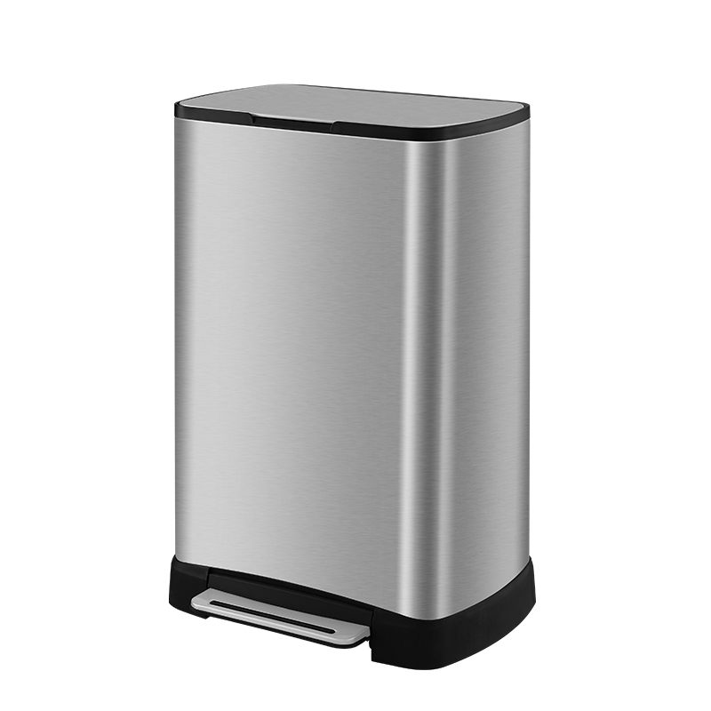 洁安惠 不锈钢脚踩垃圾桶 7111 20升脚踩 银色（单位：台）